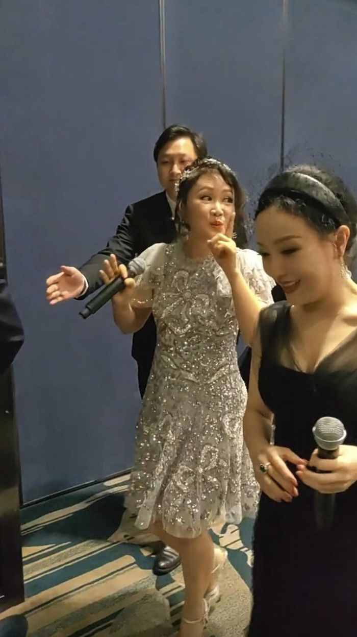 Không nhận ra Chúc Anh Đài Lương Tiểu Băng ở tuổi 53-2