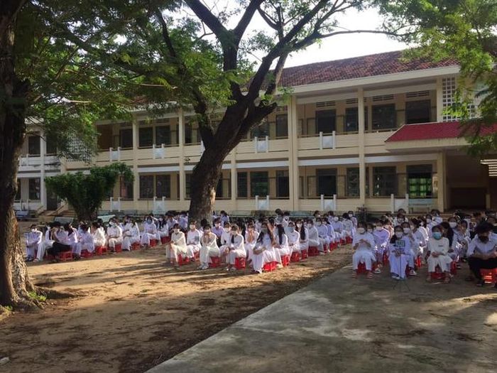 Nam sinh lớp 12 ở Bình Định đột tử khi tham gia chạy cự ly 200 m-1