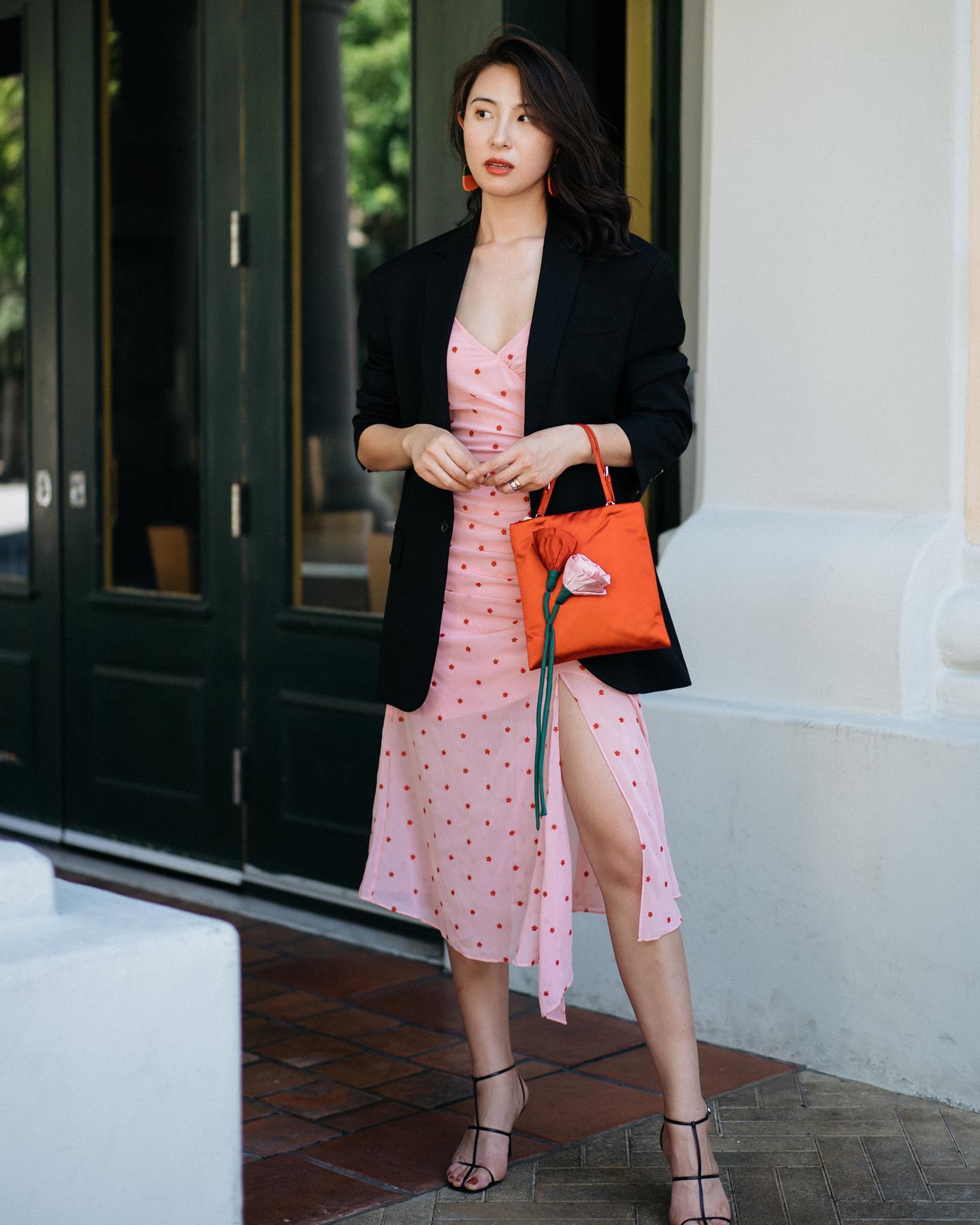 10 cách diện váy họa tiết không lo sến-5