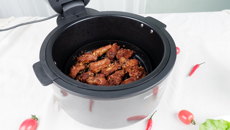 Trời lạnh làm món sườn chiên muối tiêu tỏi vừa ngon vừa dễ-8