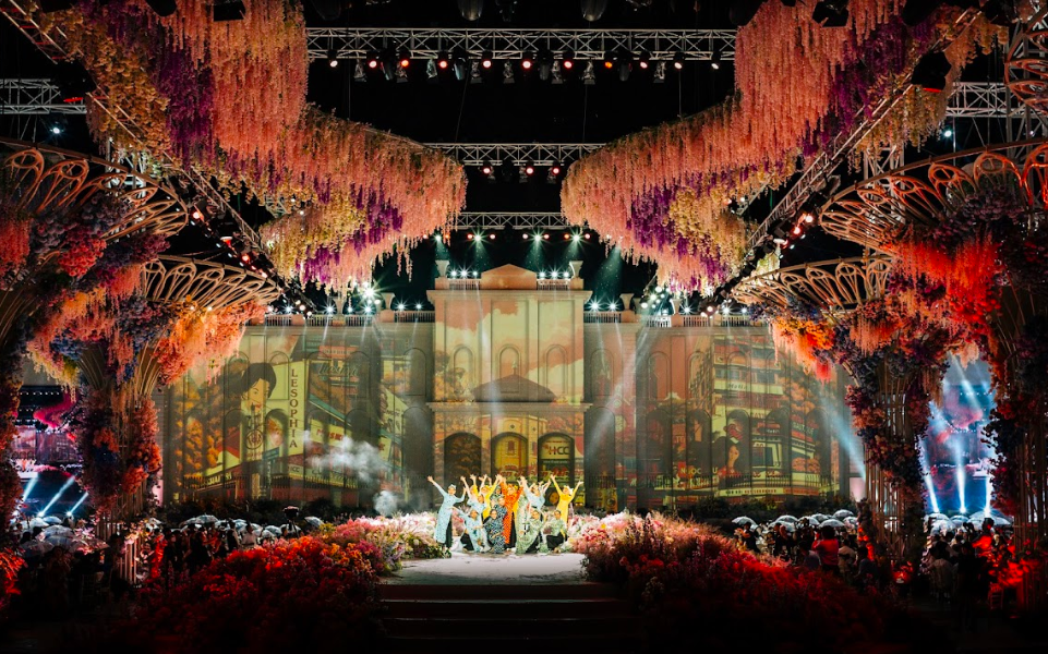 Choáng ngợp với hôn lễ khủng tốn nhiều triệu đô tại Kiên Giang, mời đạo diễn lễ khai mạc SEA Games cầm trịch-5