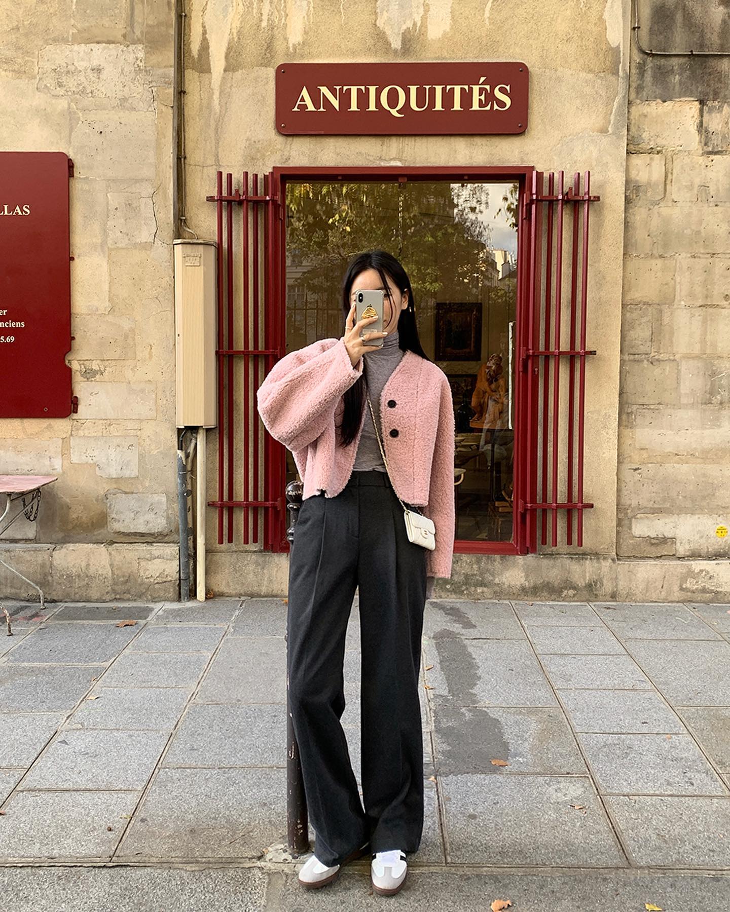 5 kiểu quần tôn dáng, giúp style Tết thêm nổi bật-8