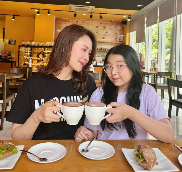 Hé lộ không gian sống ngoài đời của nữ diễn viên cực kín tiếng Hồng Diễm - Phương trong Hành trình Công Lý-6