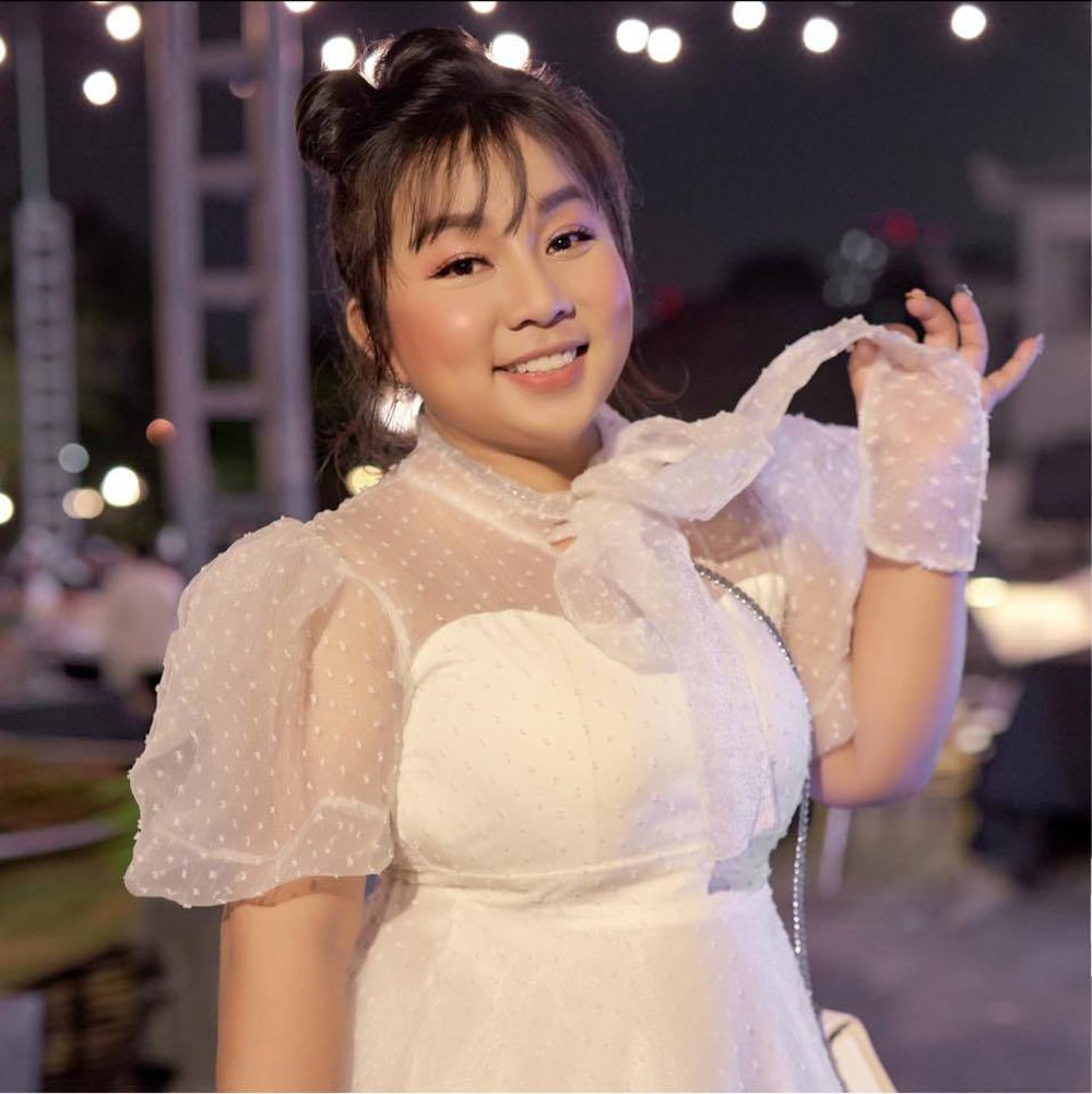 Nữ diễn viên từng ngủ ở công viên cả tháng trời, vất vả mưu sinh, giờ là biên kịch xuất sắc-1