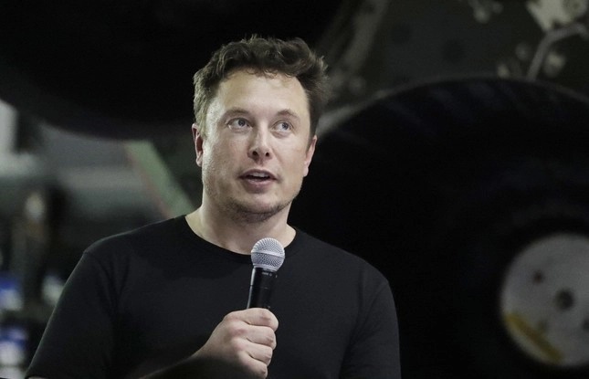 Tỷ phú Elon Musk tiết lộ thông tin nhạy cảm, nói ẩn ý về việc tự tử-1