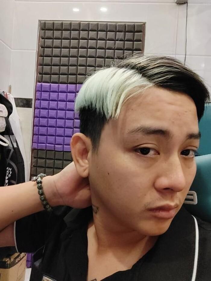 Hoài Lâm đổi màu tóc cực gắt, lột xác tựa như nam thần-1