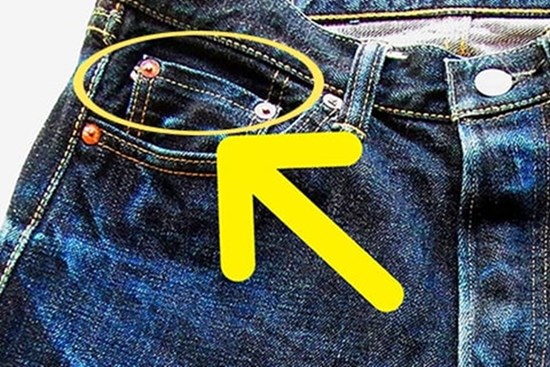 Vì sao quần Jeans đều có chiếc túi nhỏ xíu bên hông: Ai cũng tưởng trang trí hóa ra công dụng bất ngờ