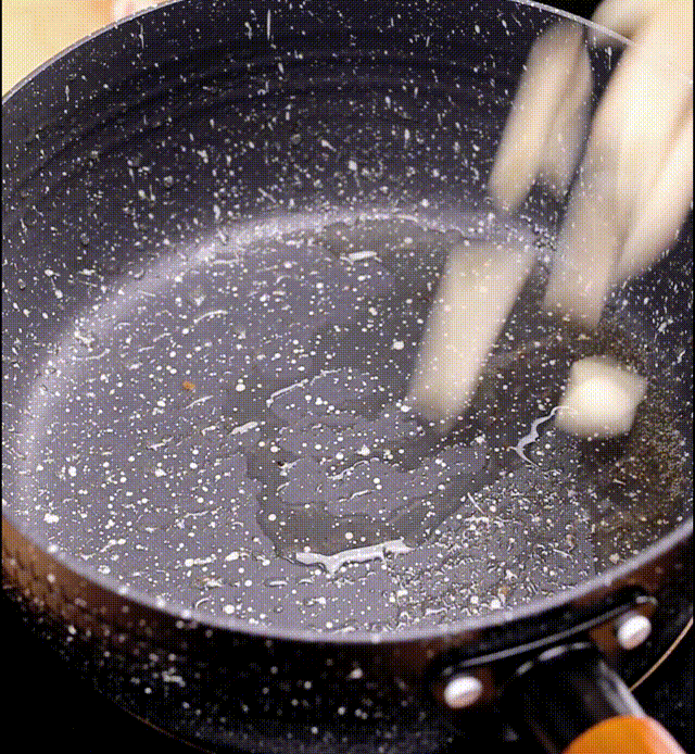 Cách làm ức gà rang mè đơn giản mà ngon hết cỡ-4