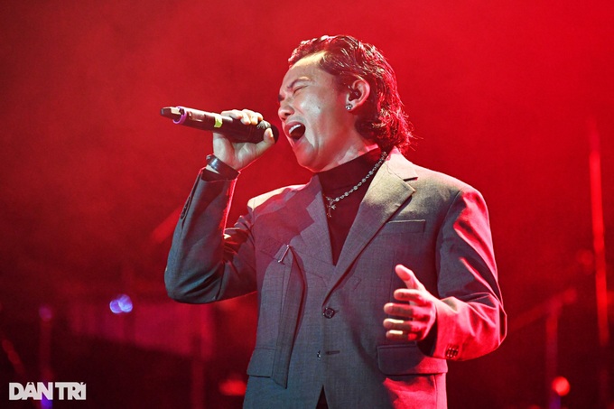 Tú Dưa phủ nhận Hồ Hoài Anh là Giám đốc âm nhạc cho minishow của mình-4