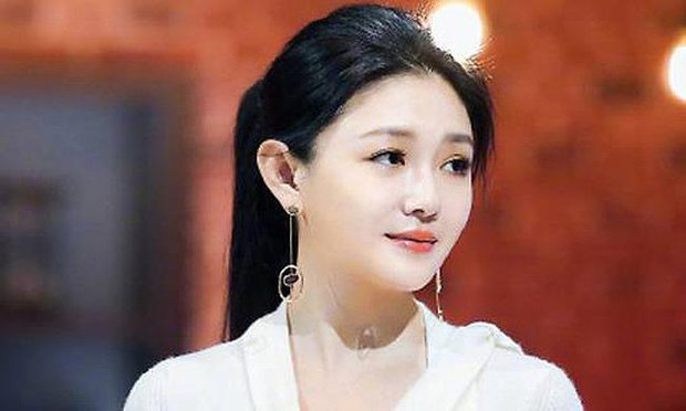 Trò hề ở showbiz-5