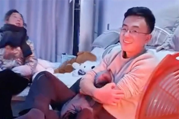 Mẹ chồng không muốn con dâu ra ngoài làm việc vì sợ ly hôn-1