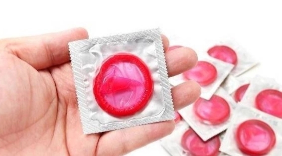 Phát hiện bao cao su trong cặp con trai, mẹ không cuống, chỉ bình tĩnh làm 1 việc mà khiến 16.000 người phải gật gù đồng tình-1