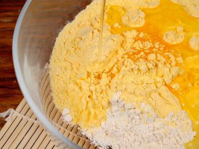 Snack ngô giòn tan thơm ngon cho ngày Tết-1