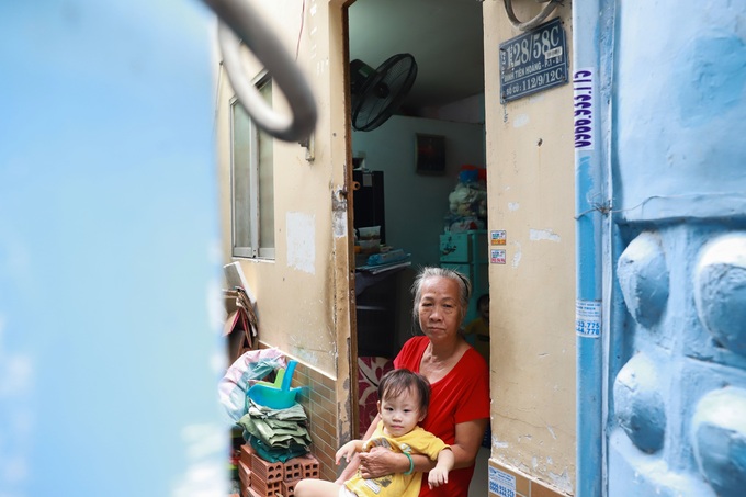 Cụ bà trong video của TikToker Nờ Ô Nô: Tôi sợ không dám ra đường-1