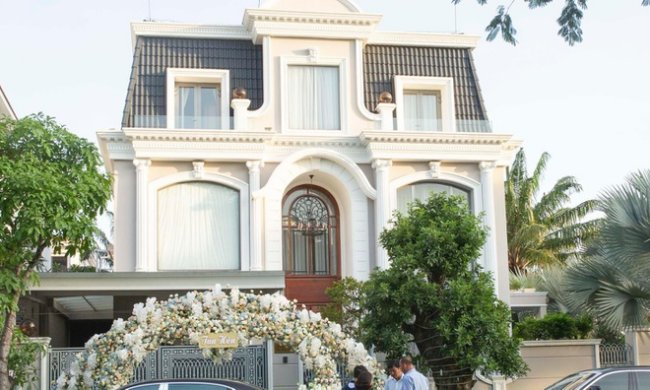 Sau khi gây sốt vì mang cả nước biển vào nhà, Bảo Thy tiếp tục gây choáng váng với phần trang trí Giáng sinh đẳng cấp-8