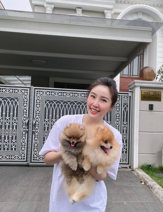 Sau khi gây sốt vì mang cả nước biển vào nhà, Bảo Thy tiếp tục gây choáng váng với phần trang trí Giáng sinh đẳng cấp-11