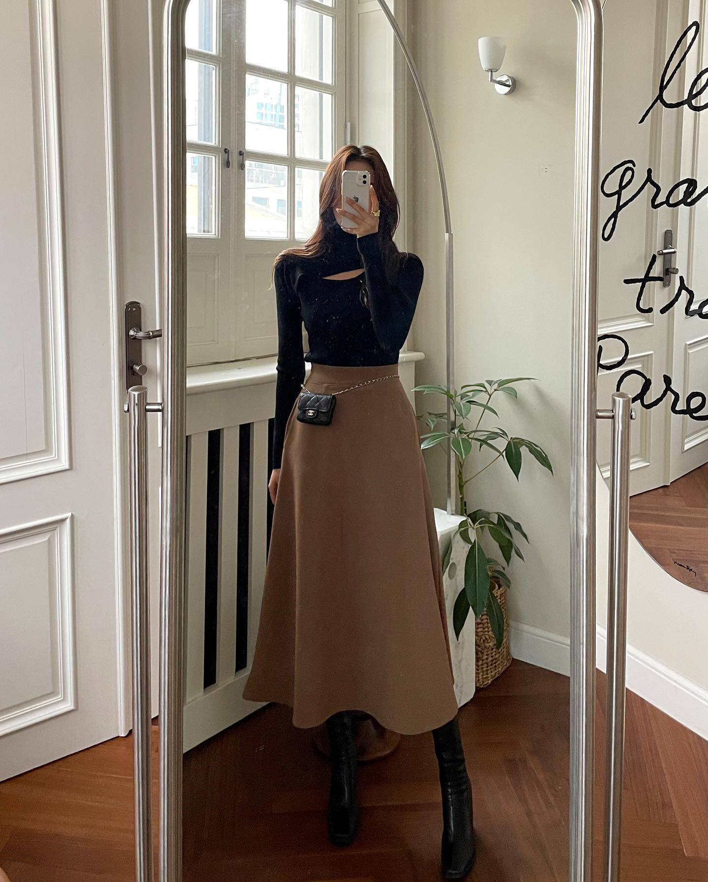 5 kiểu chân váy dài nên có trong tủ đồ ngày Tết-4