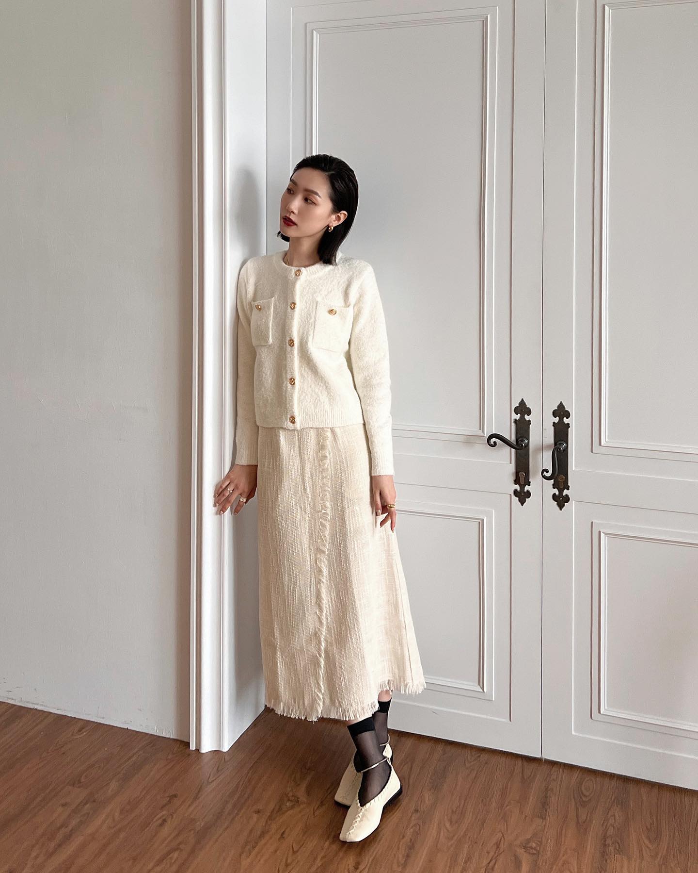 5 kiểu chân váy dài nên có trong tủ đồ ngày Tết-9