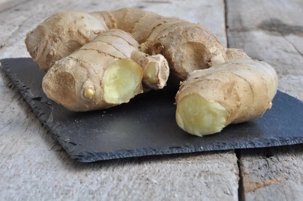 Mùa đông ăn gừng rất tốt nhưng có 7 nhóm người tốt nhất không nên ăn-2