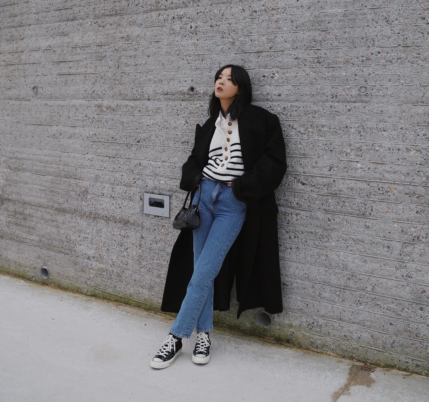 Phối áo khoác dài với 5 kiểu quần này để tôn dáng-2