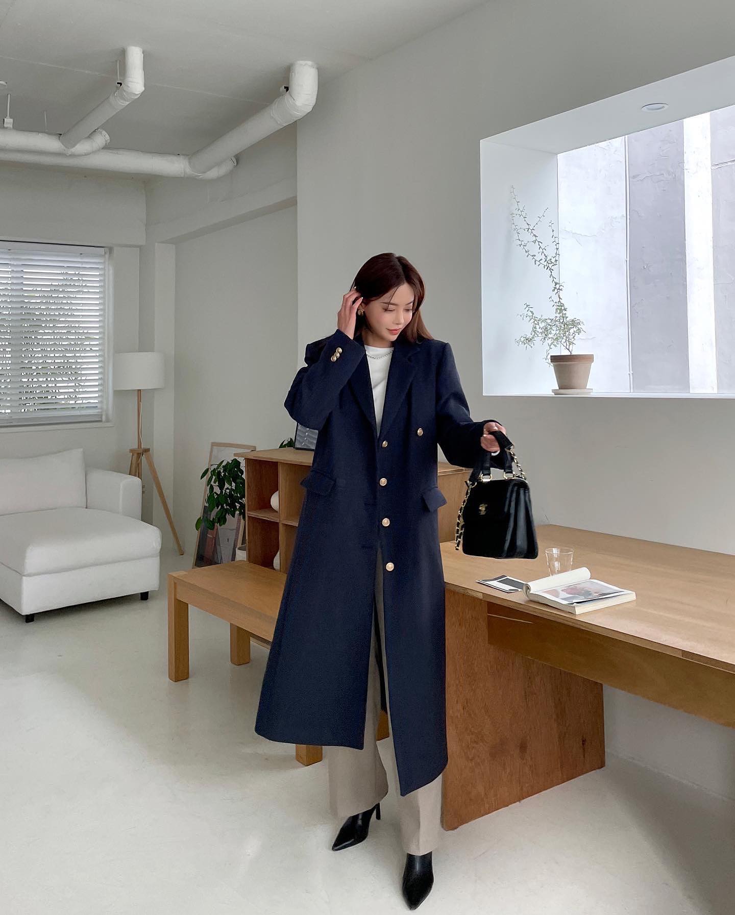 Phối áo khoác dài với 5 kiểu quần này để tôn dáng-5