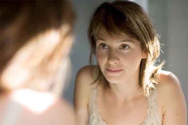 Tình trẻ kém 10 tuổi sốt sắng giục cưới nhưng tôi lại lo lắng vì vài lý do-1