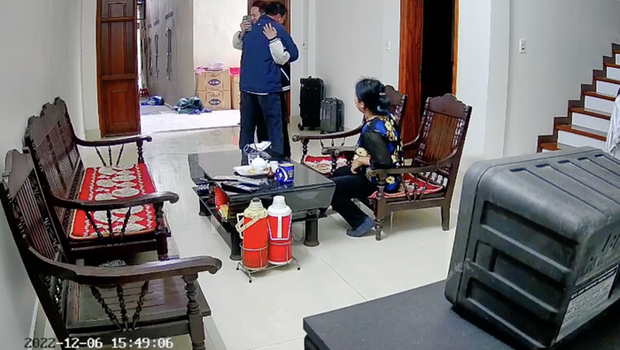 Con trai ở Nhật Bản gửi món đồ 60kg, bố nhận xong òa khóc như đứa trẻ-3