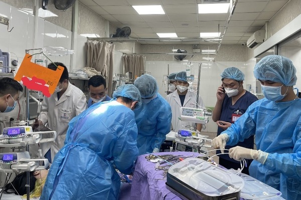 Suýt mất mạng vì biến chứng nguy hiểm sau nhiễm virus trong mùa lạnh-2