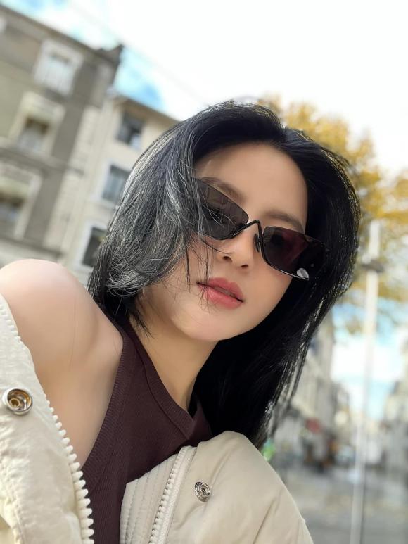 Chu Thanh Huyền - tình tin đồn của Quang Hải khoe được bạn trai cho trải nghiệm phòng ngủ độc đáo trên núi tuyết-7