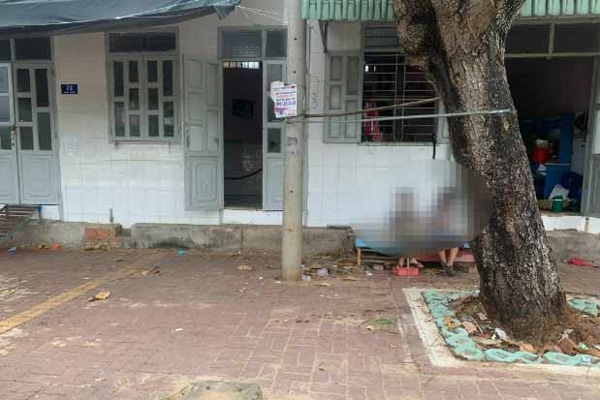 Nữ chủ quán cà phê chết trong tư thế treo cổ-2