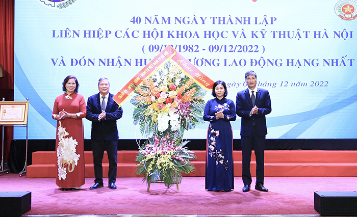 Khoa học, công nghệ cao và đổi mới sáng tạo là động lực then chốt để phát triển-1