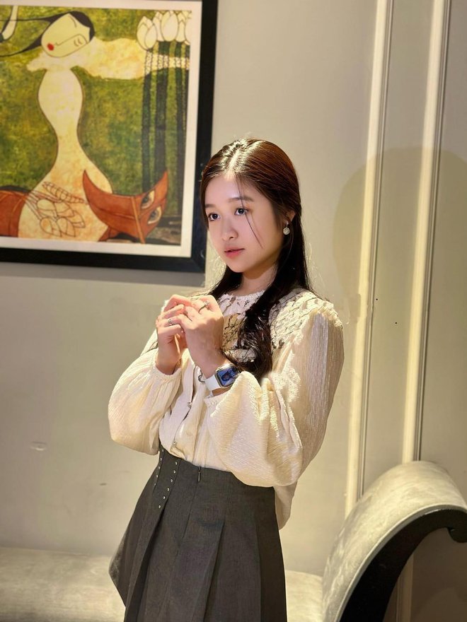 Cô nhóc từng đóng quảng cáo Tết nổi tiếng 6 năm trước: Vẫn xinh, vẫn hot mà học cũng rất giỏi-4