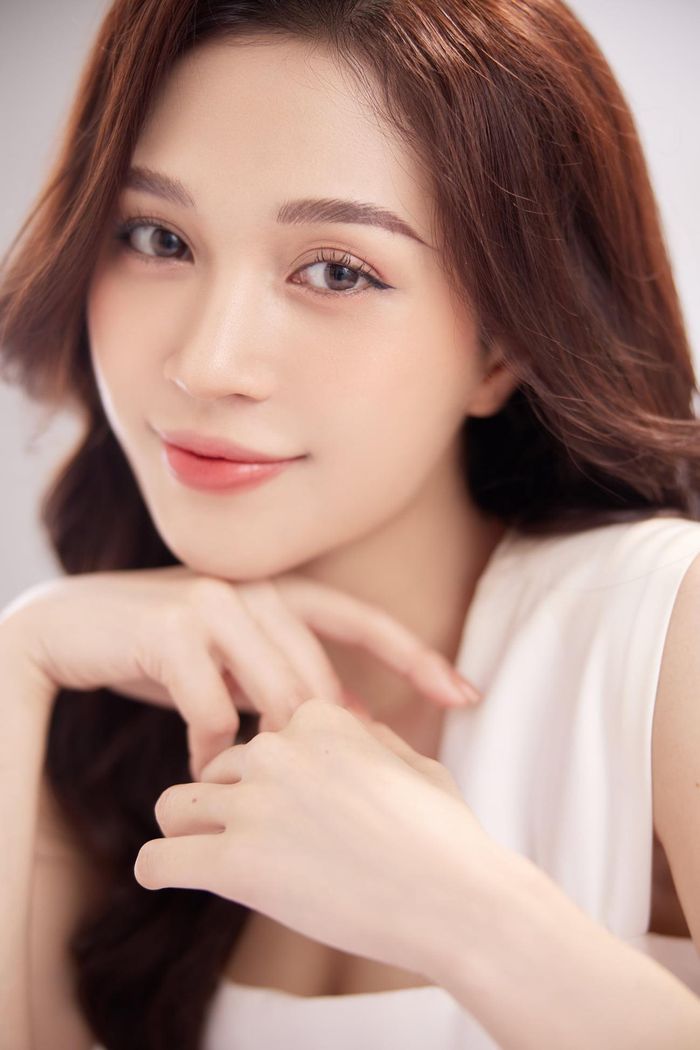 Nữ MC xinh đẹp VTV bình luận World Cup gây chú ý là ai?-12