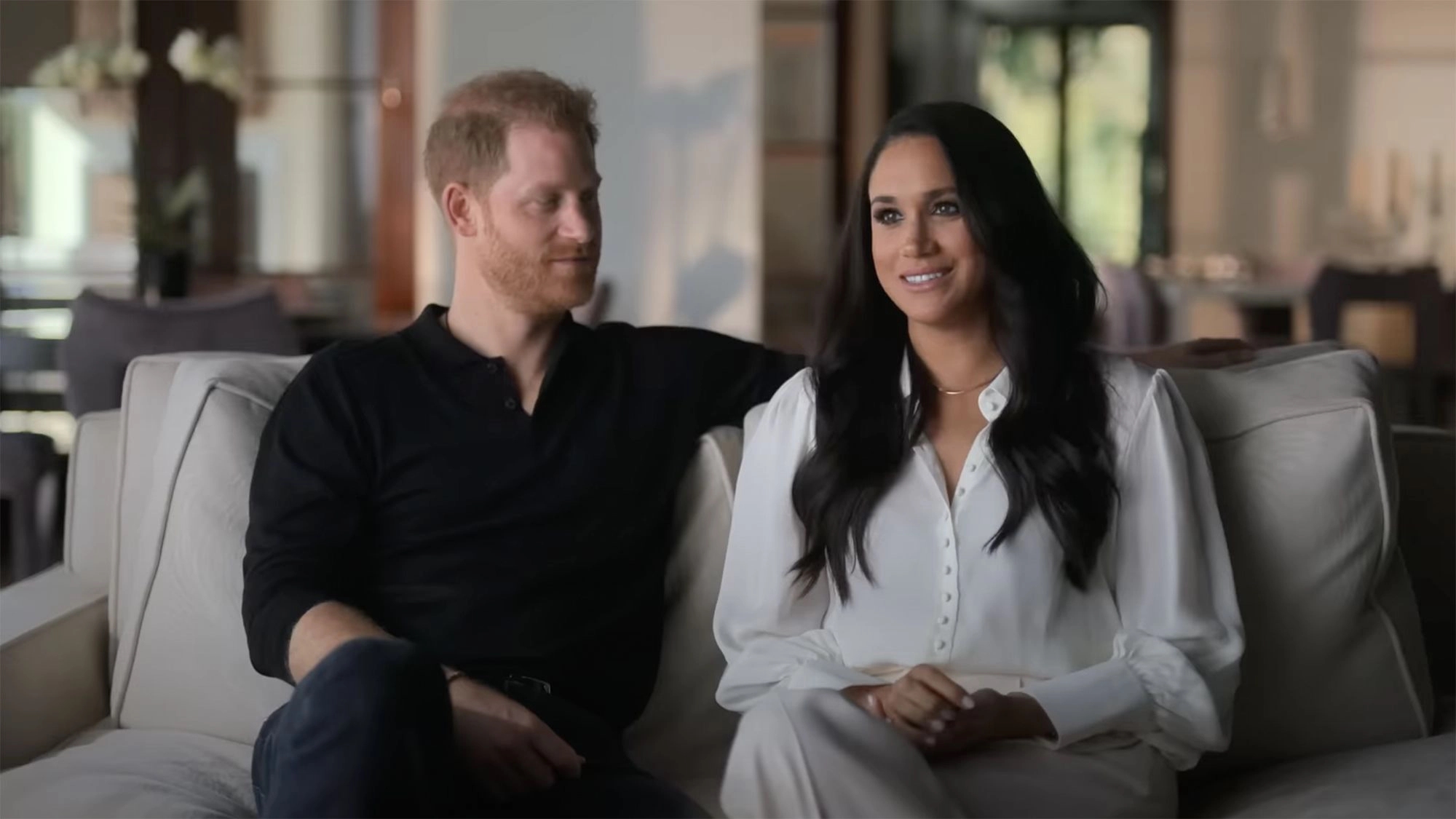 Chuyện tình ngọt ngào của Harry và Meghan qua lời kể của người trong cuộc-1