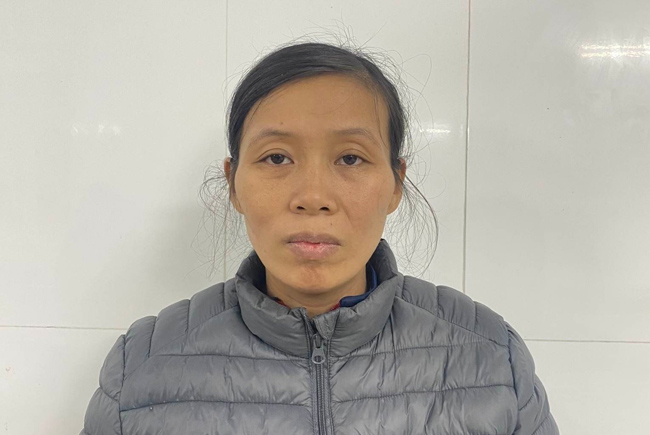 Hà Nội: Tạm giữ người mẹ dùng muôi múc canh đánh con trai 6 tuổi tử vong-1