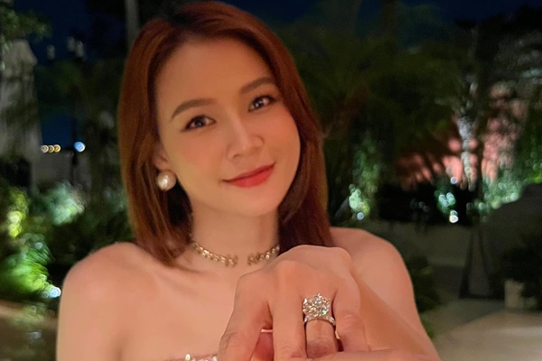 Cuộc sống đáng mơ ước của Sam trước khi được cầu hôn-6