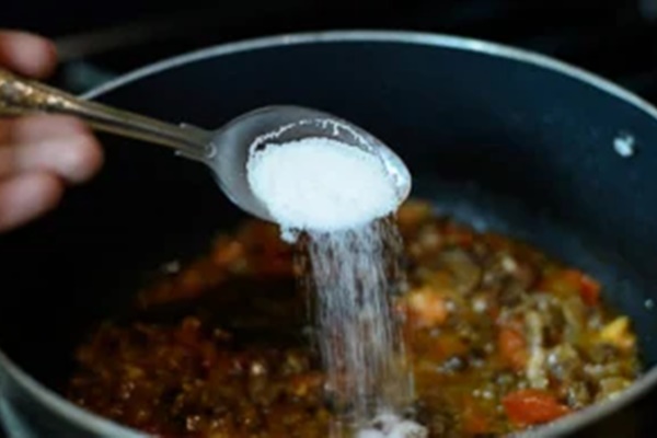 Cuối tuần trời lạnh, làm ngay món phở chiên phồng nóng hổi đãi cả nhà thôi!-5