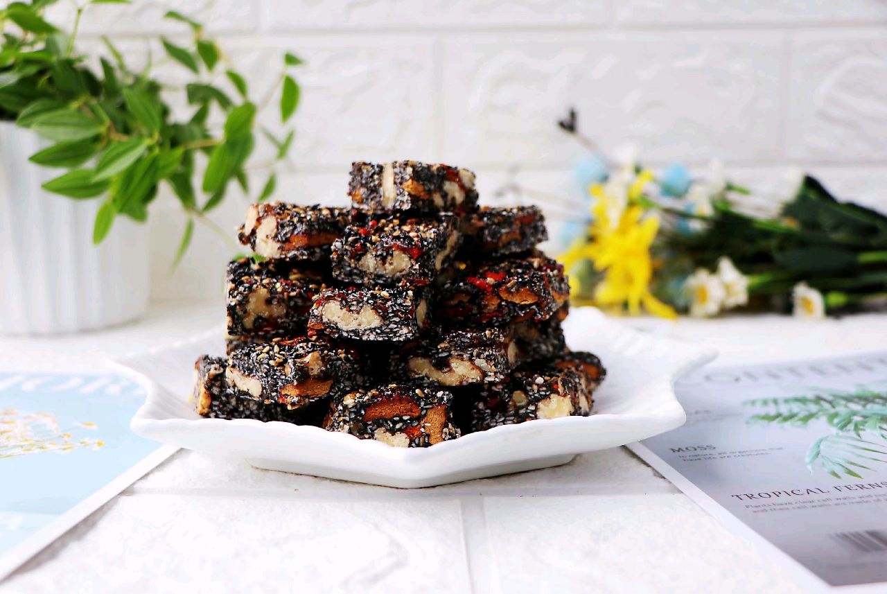 Khay bánh kẹo Tết thêm lành mạnh với kẹo táo đỏ tự làm ngon hết cỡ-10