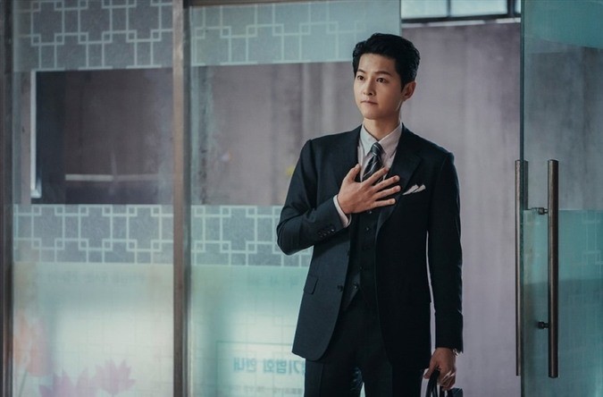Song Joong Ki gây sốt với ngoại hình trẻ trung khi tham dự đám cưới bạn tại Bali-4