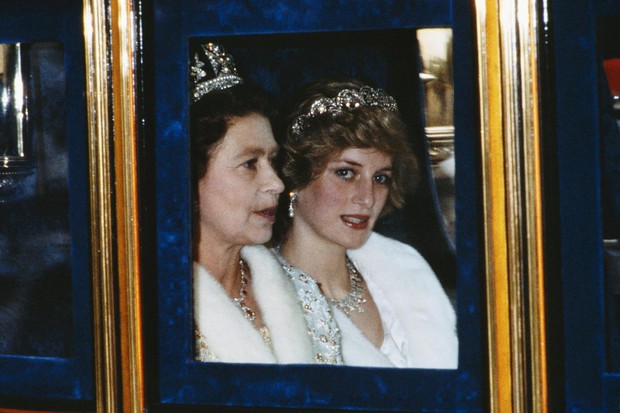 Mối quan hệ giữa Nữ hoàng Elizabeth và Công nương Diana-6