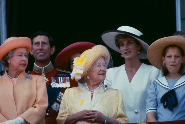 Mối quan hệ giữa Nữ hoàng Elizabeth và Công nương Diana-8