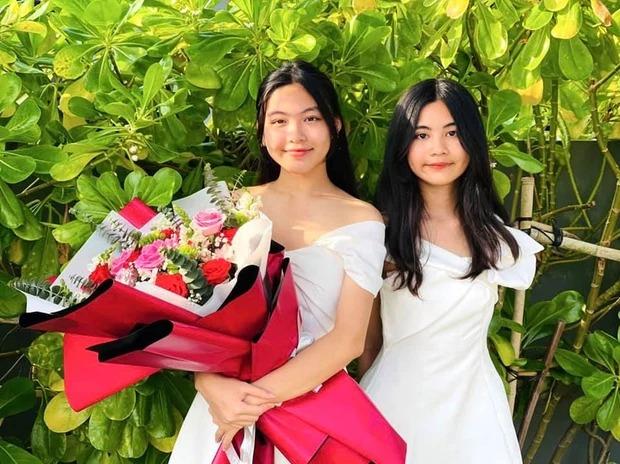 2 con gái MC Quyền Linh lộ nhan sắc thật khi chụp cam thường-8