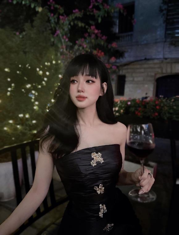 Tâm Tít phô vòng một căng đầy đến ngộp thở khi mặc đồ ngủ, khiến fan đứng ngồi không yên-10