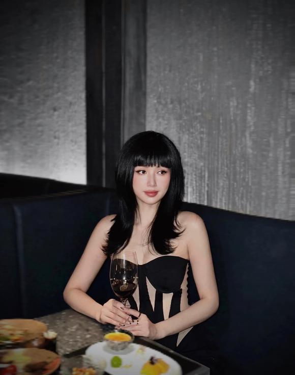 Tâm Tít phô vòng một căng đầy đến ngộp thở khi mặc đồ ngủ, khiến fan đứng ngồi không yên-9