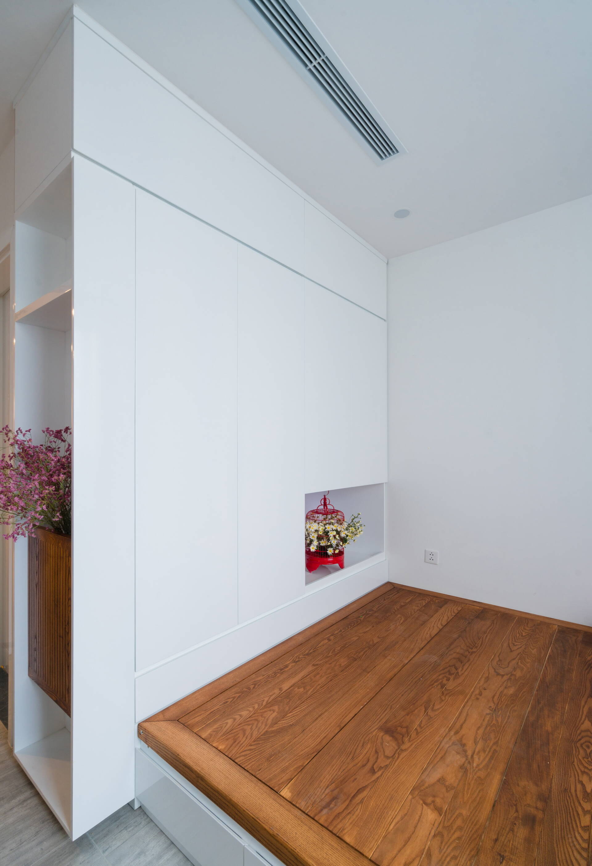 Biệt thự bề thế, chuẩn nhà giàu của gia đình hôn phu Hoa hậu Ngọc Hân tương đồng phong cách sống của ngôi nhà nàng hậu tự thiết kế-22