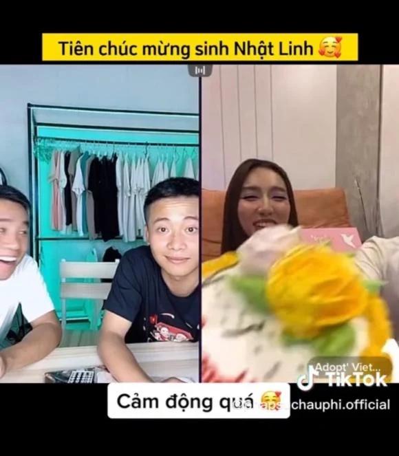 Ảnh cận loạt quà cực độc Quang Linh Vlog được tặng ngày sinh nhật-9