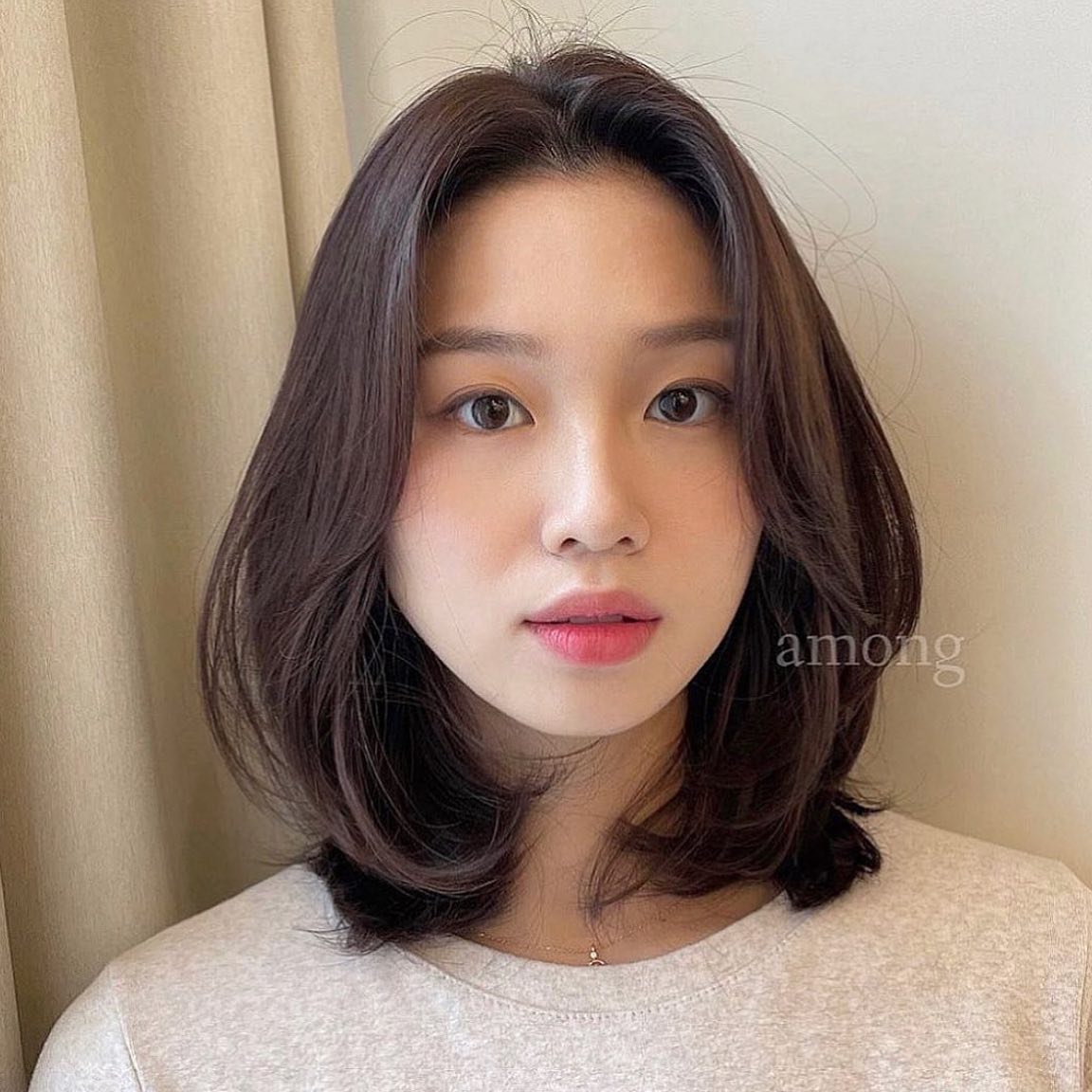 6 kiểu tóc không cần cắt mái vẫn thăng hạng nhan sắc-8