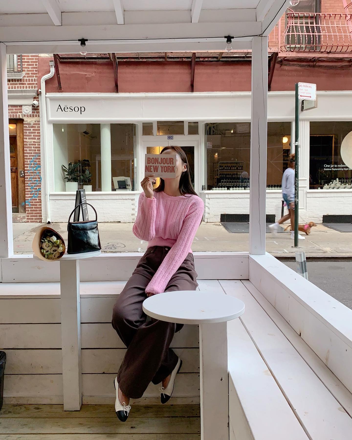 10 cách mặc áo len màu nổi giúp ghi điểm tinh tế-3