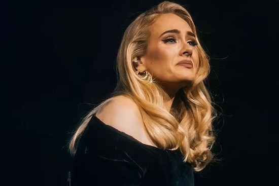 Tại sao Adele phải điều trị tâm lý 5 lần một ngày, khủng hoảng hậu ly hôn có nguy hiểm?