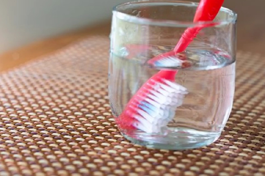 Bàn chải đánh răng ngâm trong thứ nước này giúp diệt khuẩn, bảo vệ sức khỏe cả gia đình-7